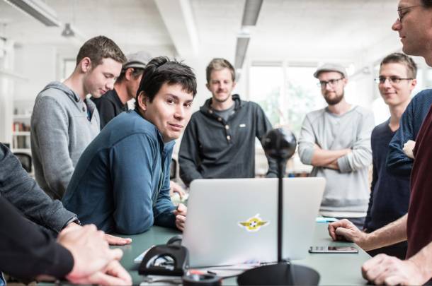 Image d'une partie de l'équipe Apps with love