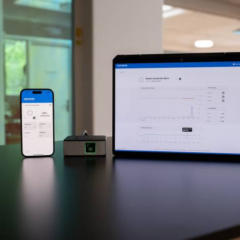 Schurter Smart Connector, App und Web Dashboard